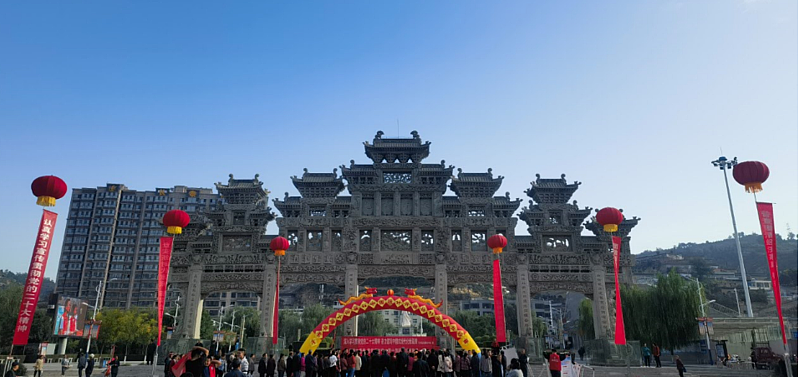 我县举办第十四届“中国统计开放日”宣传活动